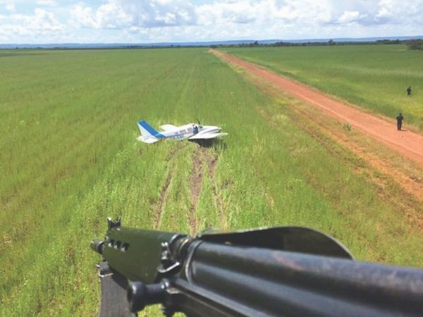 Brasil INSTALARA modernos RADARES para vigilar FRONTERA con el Paraguay