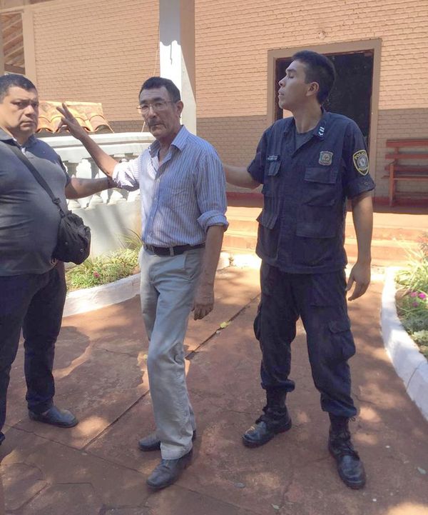 Acusan a polémico abogado de vender terreno ajeno - ABC en el Este - ABC Color