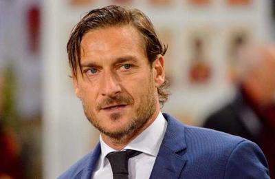 Joven futbolista despertó del coma tras escuchar la voz de Francesco Totti - SNT