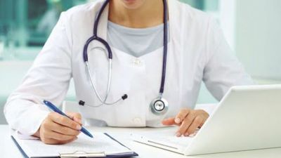 “Médicos con mucha carga laboral, están tratando de sobrevivir”