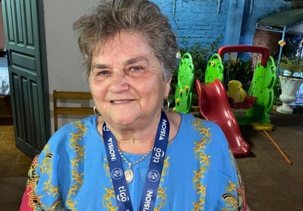 Abuela de Mathias Villasanti: “no es pelota jara, yo le digo que siempre tiene que pasar la pelota”