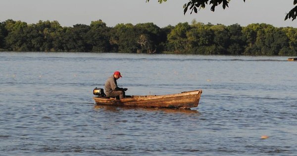 La Nación / Complejo y pescadores llegaron a un acuerdo