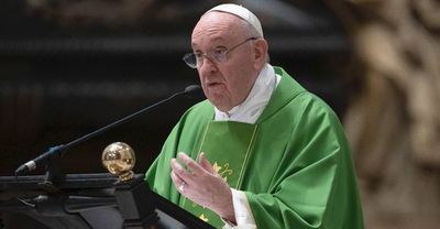 Vaticano defiende la renovación de su acuerdo con China comunista - Mundo - ABC Color