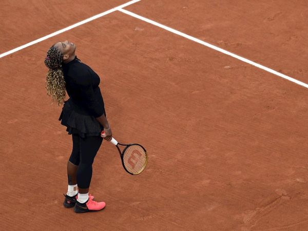 Serena Williams se retira de Roland Garros por una lesión