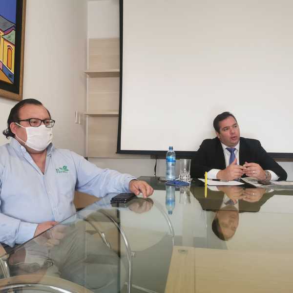 Caso Cateura: Empresa El Farol se defiende y califica de infantiles acusaciones de Empo » Ñanduti