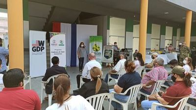 Emprendedores exponen sus productos y reciben asesoramiento en San Pedro - Nacionales - ABC Color