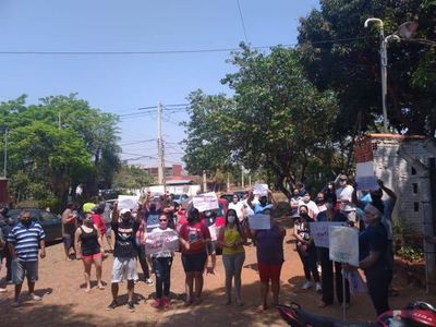 Denuncian pésimo servicio de aguatera en Luque - Nacionales - ABC Color