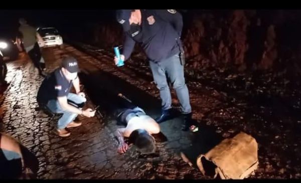 Un asaltante muerto y otro herido durante atraco domiciliario en Obligado - Nacionales - ABC Color