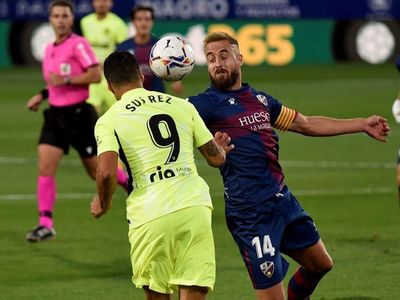El Huesca frena la euforia del Atlético