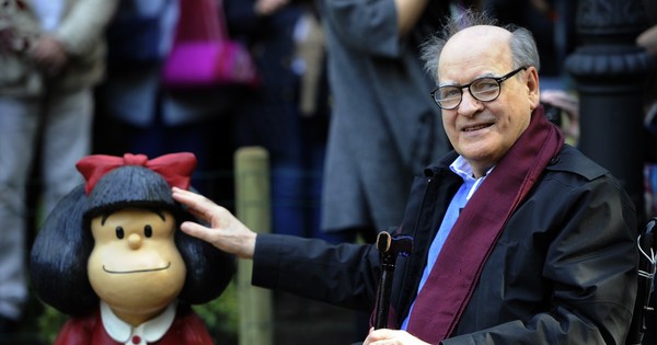 La Nación / Quino, el taciturno dibujante que eternizó a Mafalda