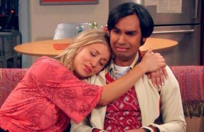 Raj de 'The Big Bang Theory' deja atrás su look de nerd y se convierte en un criminal para una nueva serie - SNT