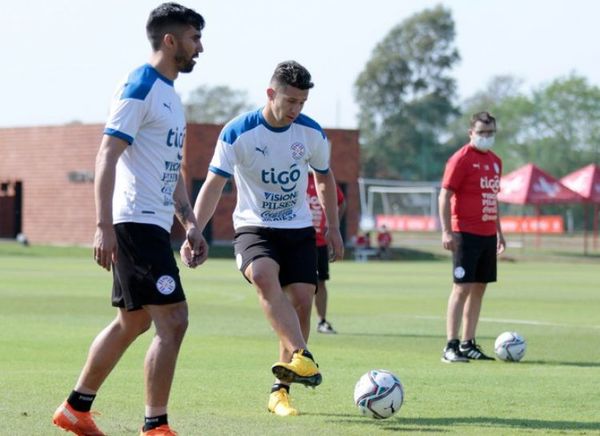 Jorge Morel, baja en la Albirroja por COVID-19 positivo