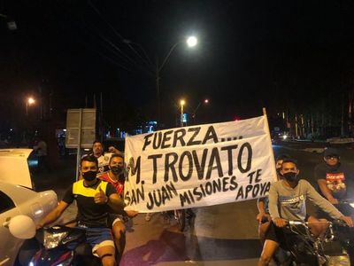Caravana de apoyo a Trovato en Ayolas - Nacionales - ABC Color