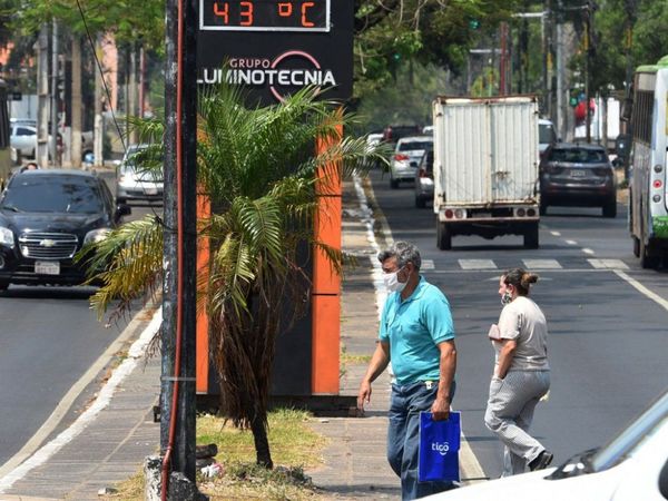 Registran récord  de alta temperatura y  sofocante calor será la constante