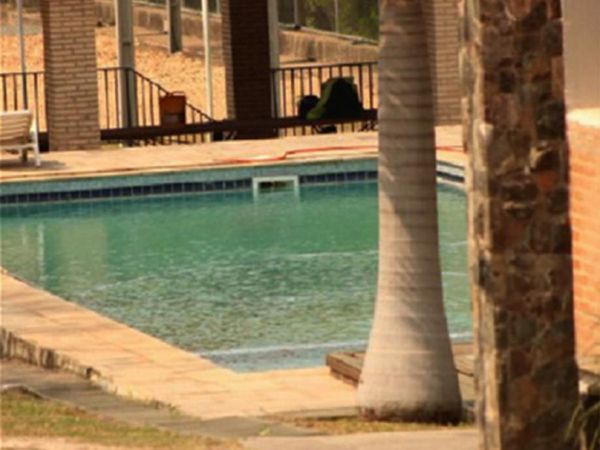 Essap corta conexión clandestina reiterada en San Bernardino