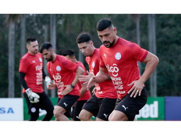 Morel pone en vilo a la Albirroja por Covid positivo