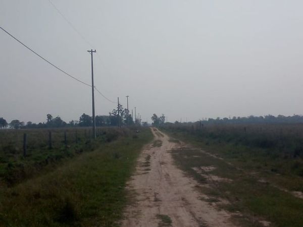 Campesinos piden camino para llegar a su comunidad - Nacionales - ABC Color