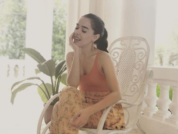 Beatriz Luengo llama al empoderamiento femenino con su versión de “Hawai” - Música - ABC Color
