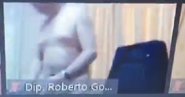 La Nación / Diputado al desnudo: “es un hecho bochornoso, me da mucha vergüenza”