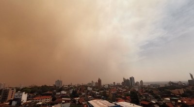 Incendios de gran magnitud cubren cielo de Asunción y zonas aledañas
