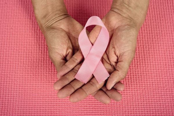 Con nuevas campañas de concientización, hoy se inicia el octubre rosa - Nacionales - ABC Color
