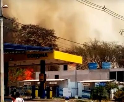 Incendio de grandes proporciones afecta zona de Remansito - Nacionales - ABC Color
