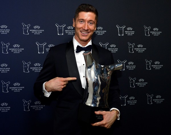 Robert Lewandowski es el jugador del año de la UEFA