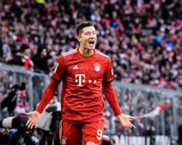 Robert Lewandowski, una máquina de hacer goles - Fútbol - ABC Color