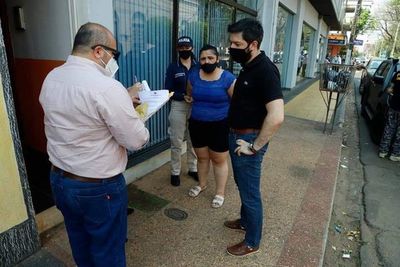 Detienen a una funcionaria del Poder Judicial de Guairá con coima - Nacionales - ABC Color