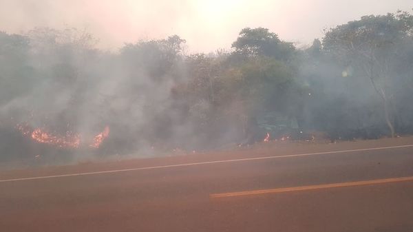 Graves incendios en zona de Arroyos y Esteros - Nacionales - ABC Color