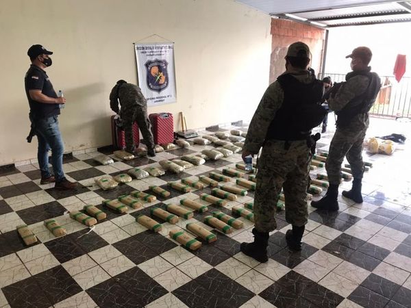 Antinarcóticos incautaron 569 kilos de marihuana en María Auxilidora II