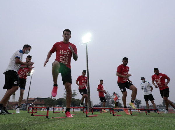 Día 4 de los preparativos para enfrentar a Perú - APF