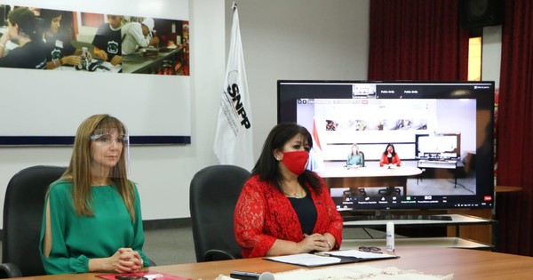 La Nación / Lanzan más de 1.000 cursos de capacitación que brindará el SNPP