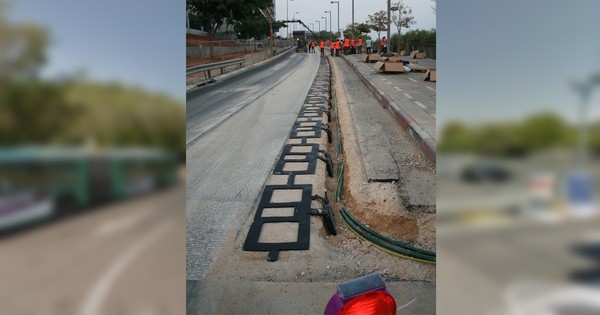 La Nación / Podrán cargar vehículos eléctricos mientras conducen en Tel Aviv