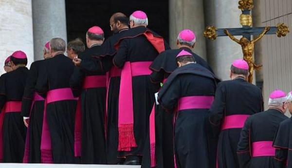 Empieza juicio a dos sacerdotes por abusos y encubrimiento dentro de Vaticano » Ñanduti