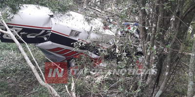 AVIONETA ESTRELLADA EN GRAL. DELGADO CHOCÓ CONTRA UNA COLUMNA DE TELEFONÍA CELULAR