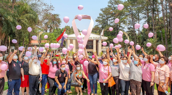 “Octubre Rosa” con consultas, estudios gratuitos y descuentos
