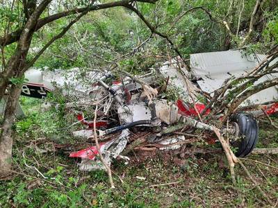 Itapúa: Accidente aéreo con derivación fatal, la aeronave impactó contra una antena de telefonía