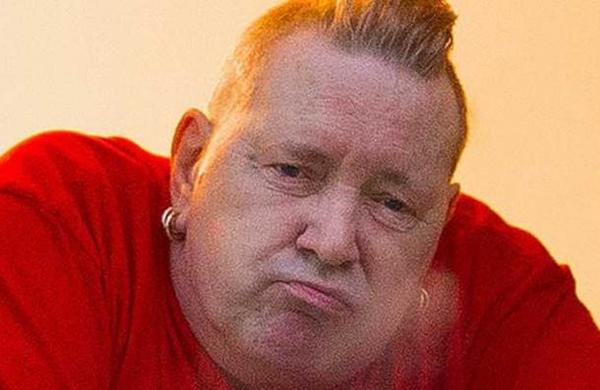 John Lydon enfurece (otra vez) a los fans de Sex Pistols por su apoyo a Donald Trump - SNT