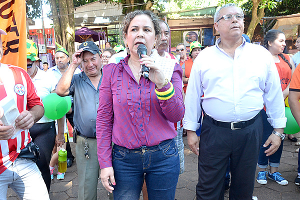 Concejal BARTOLA podría ser JUZGADA por NEPOTISMO en Franco