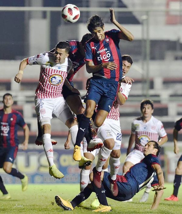 Sin raya el último - Fútbol - ABC Color