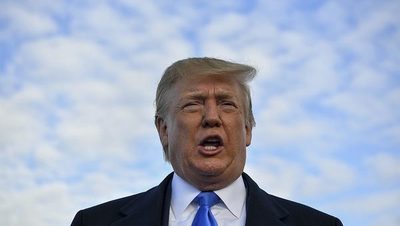 Trump fue internado, pero en su mensaje dijo estar bien