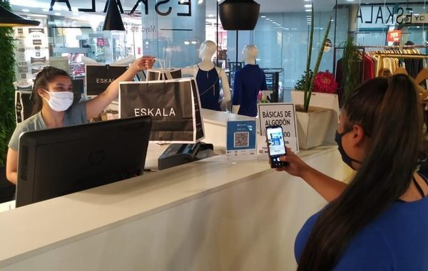 Pagos con código QR llegaron a shoppings