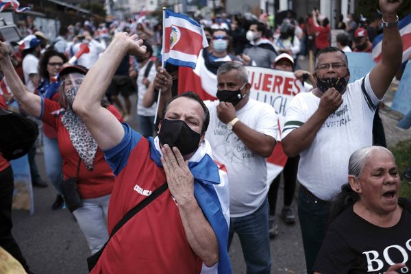 Persisten protestas en Costa Rica contra eventual acuerdo con el FMI - MarketData
