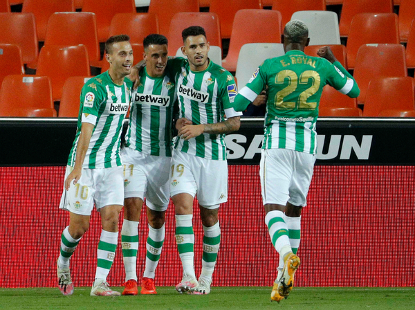 Betis, con Sanabria de titular, es líder transitorio de La Liga