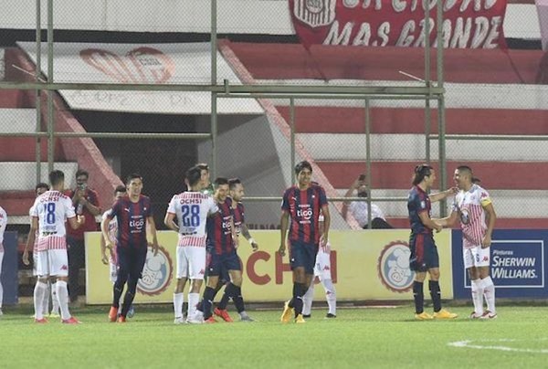 Crónica / En Cerro se festeja y rayaditos ya analizan