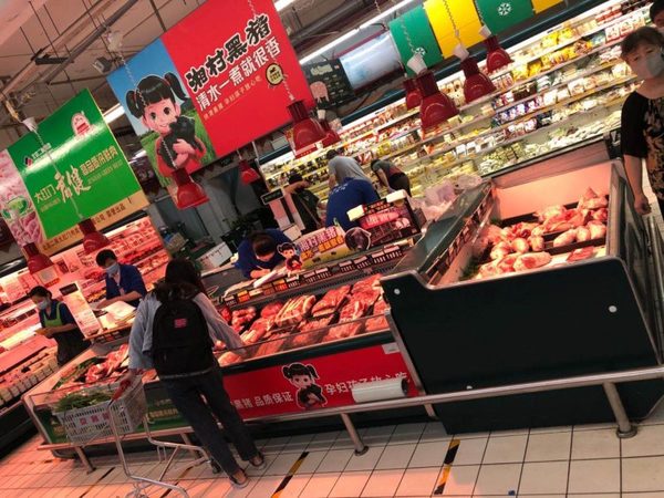 China busca ser menos dependiente en importaciones cárnicas de bovino y cerdo
