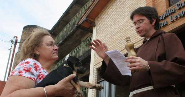 La Nación / San Francisco de Asís, patrono de los animales y ecologistas