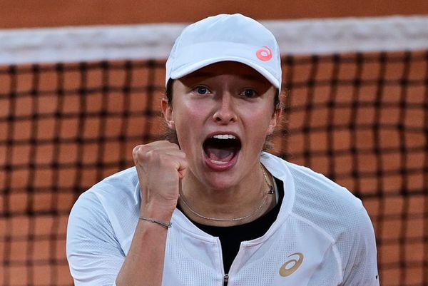 Halep cae ante la joven polaca Swiatek - Tenis - ABC Color