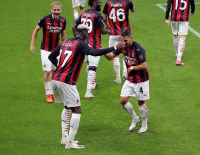 El AC Milan mantiene su pleno de victorias - Fútbol - ABC Color